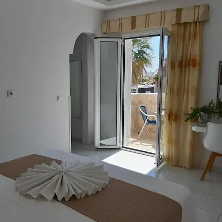 아탈로스 스위트 Kamári