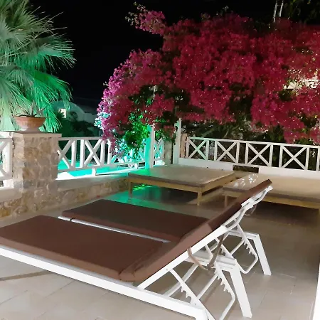 Atalos Aparthotel 3*