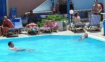 Atalos Appart hôtel Kamári