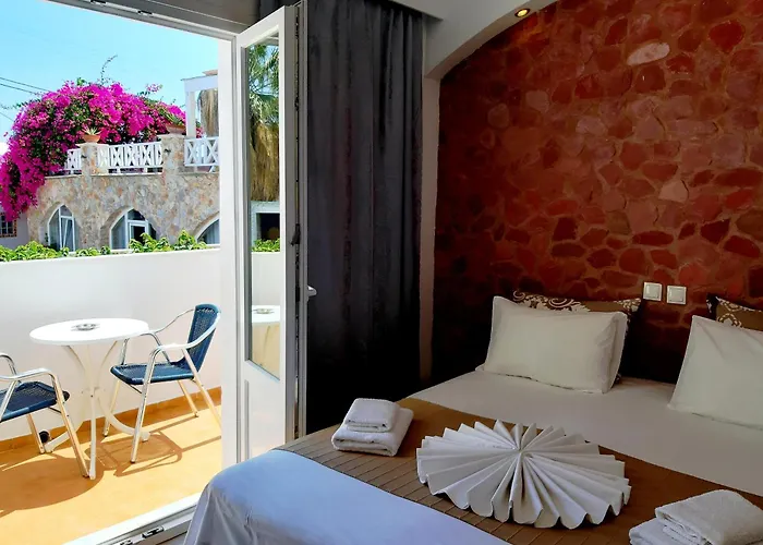 Apartahotel Atalos Kamári