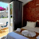 Aparthotel Atalos Kamári
