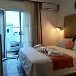 Aparthotel Atalos Kamári