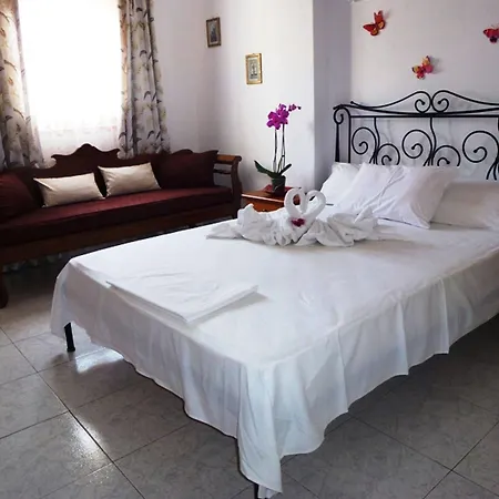 Lejlighedshotel Atalos 3*