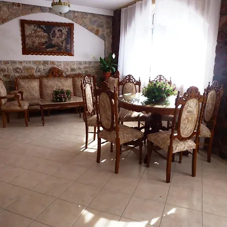 Aparthotel Atalos