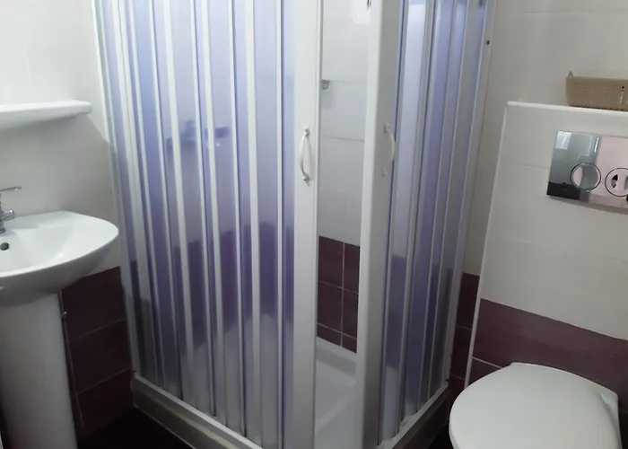 阿塔洛斯套房公寓式酒店 3*